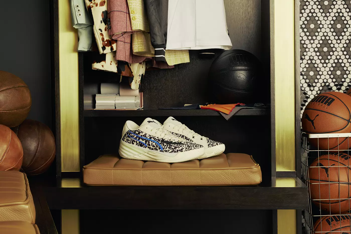 L'héritage de Walt "Clyde" Frazier en matière de chaussures refait surface avec la collection PUMA "CLYDE'S CLOSET"