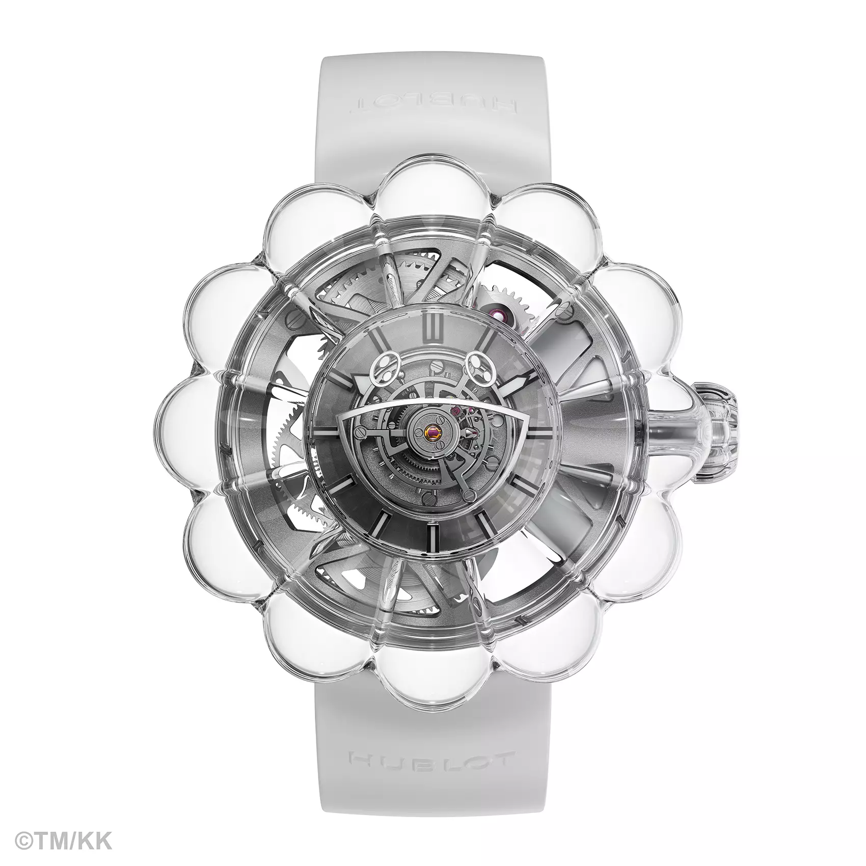 Takashi Murakami et Hublot collaborent à la création d'une montre tourbillon MP-15 transparente avec des pétales en saphir uniques