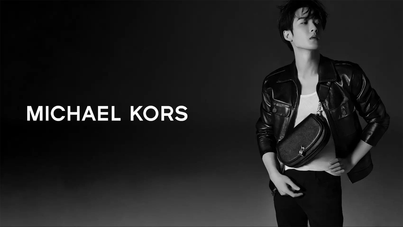 Michael Kors nomme le chanteur et acteur chinois JC-T comme ambassadeur de la marque en Chine